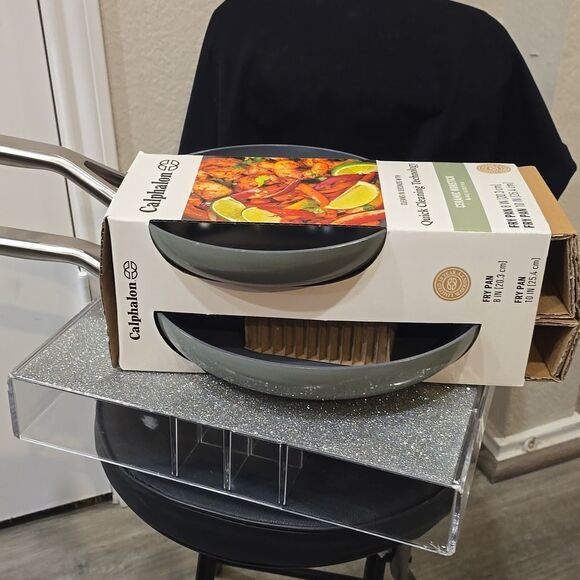 Calphalon Ceramic Non-Stick 8 & 10" Fry Pan Set- Silver Ash - Picture 12 of 13